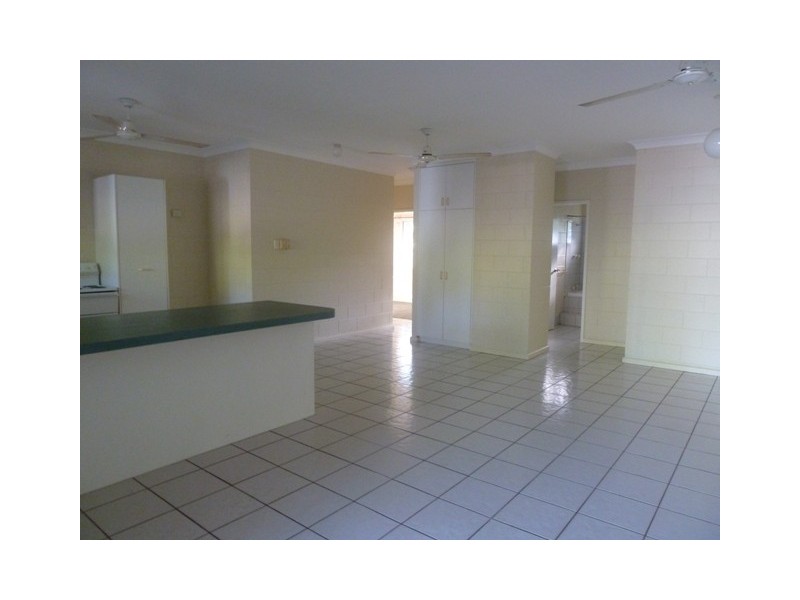 1/5 Favenc Court, Moulden NT 0830