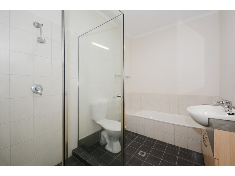 2/18 Rosetta Street, Gray NT 0830