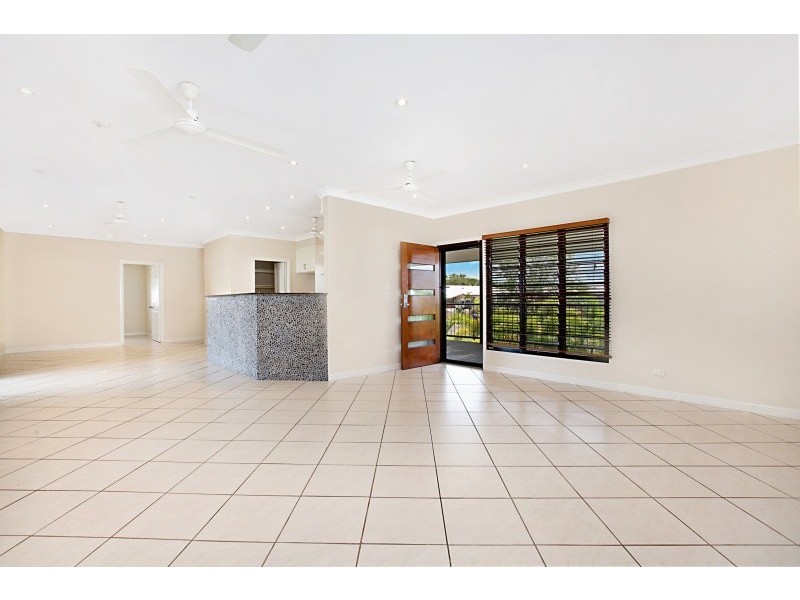 36 Yirra Crescent, Rosebery NT 0832