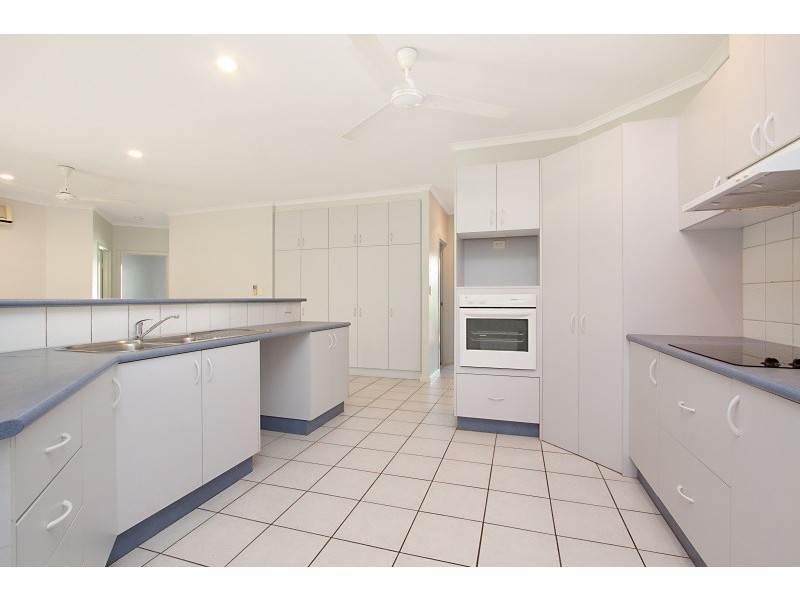 2 Neaves Way, Gunn NT 0832