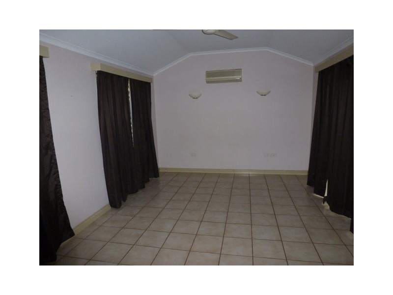 6 Dutton Court, Driver NT 0830