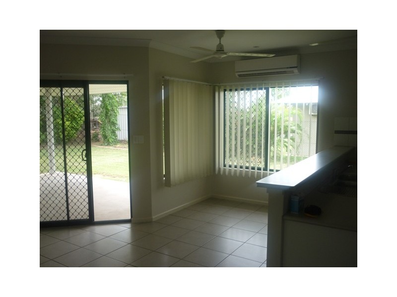 10 Bowrey Crescent, Farrar NT 0830