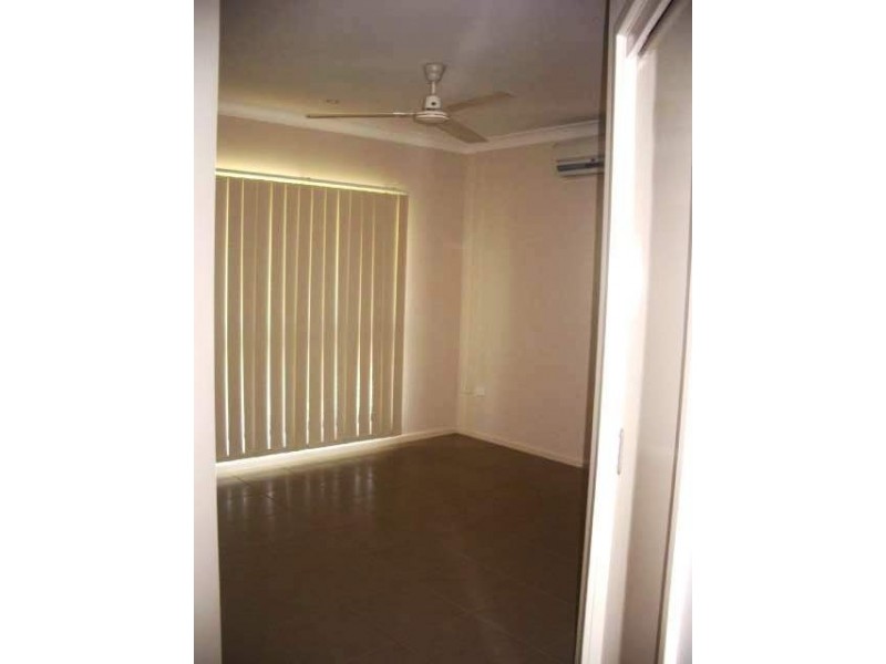 10 Bowrey Crescent, Farrar NT 0830