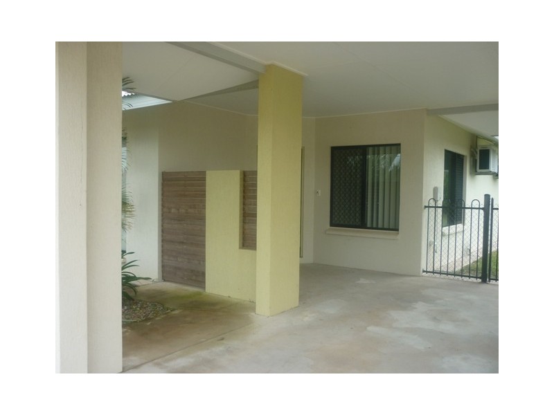 10 Bowrey Crescent, Farrar NT 0830