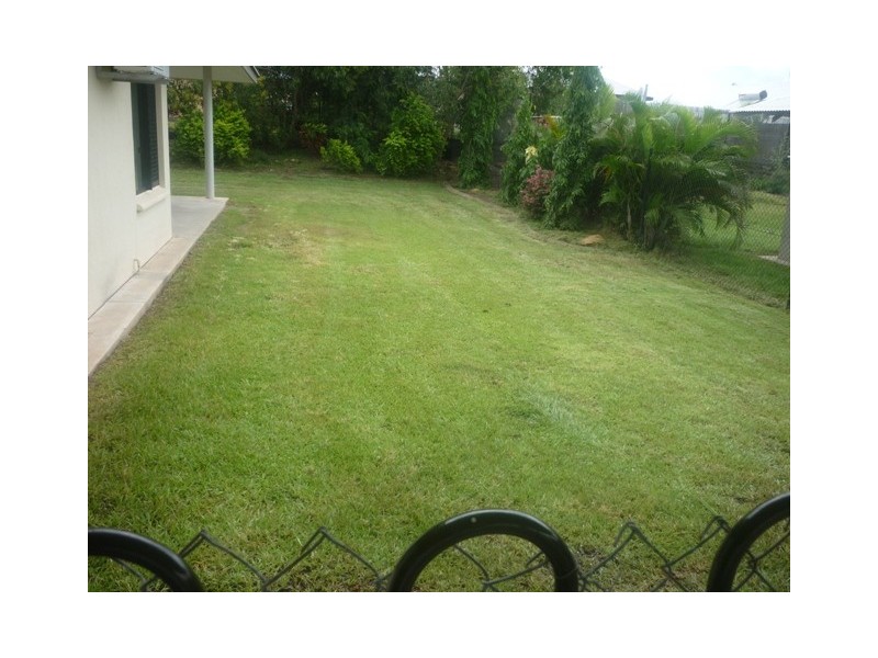 10 Bowrey Crescent, Farrar NT 0830