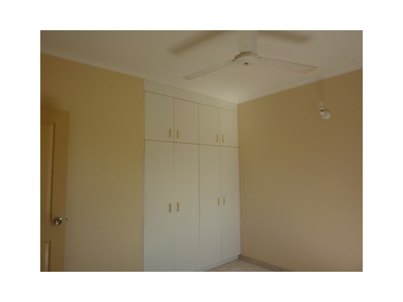 8/27 Mannikan Court, Bakewell NT 0832
