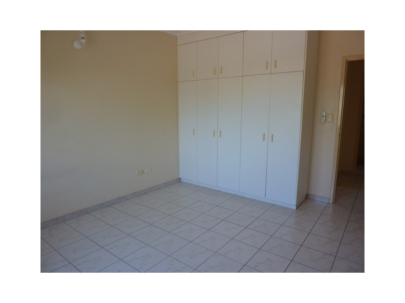 8/27 Mannikan Court, Bakewell NT 0832