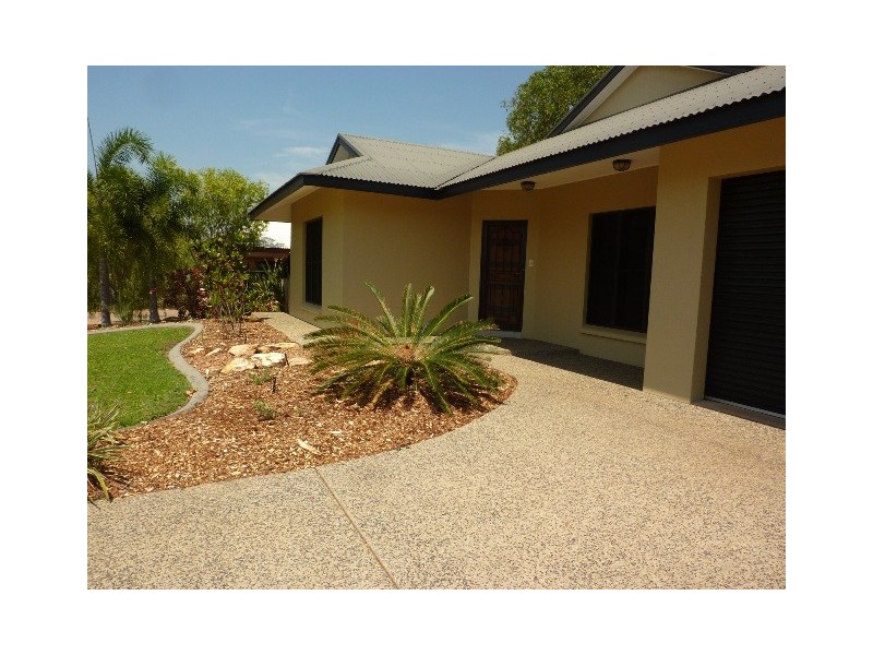 22 Yirra Crescent, Rosebery NT 0832