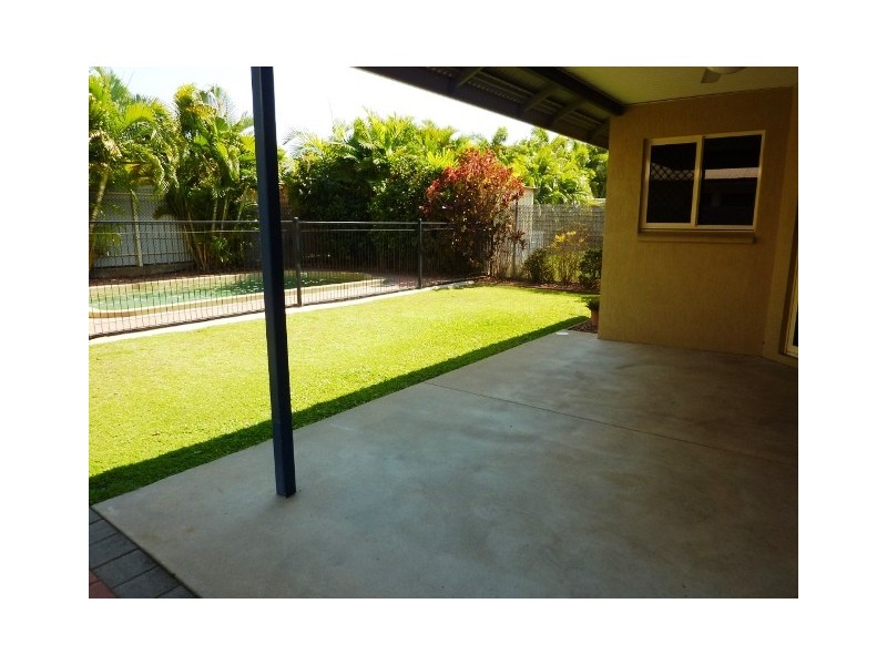 10 Woolen Place, Gunn NT 0832