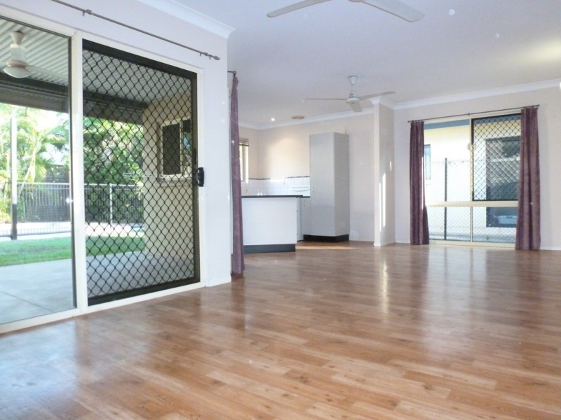 10 Woolen Place, Gunn NT 0832