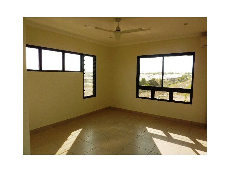 21/186 Forrest Parade, Rosebery NT 0832