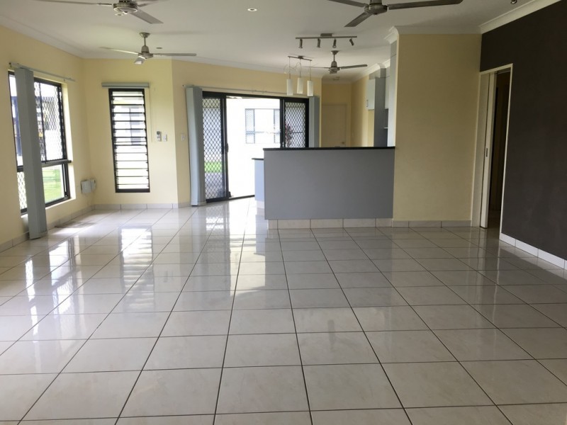 3 Amans Place, Rosebery NT 0832