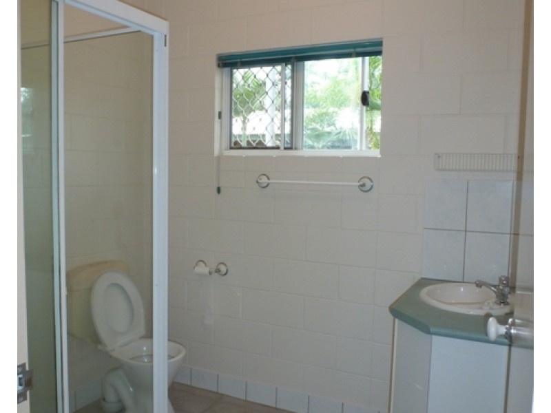 2/2 Landsborough Terrace, Bakewell NT 0832