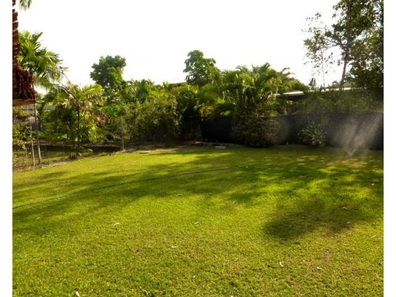 2/2 Landsborough Terrace, Bakewell NT 0832