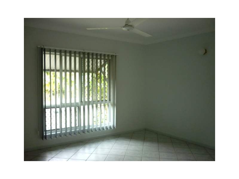 4A Hannibal Crescent, Gray NT 0830