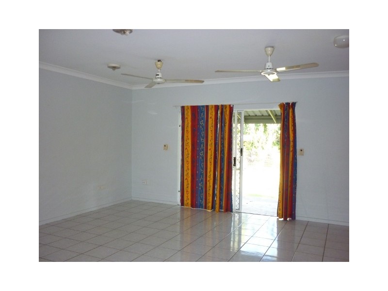 79 James Circuit, Woodroffe NT 0830