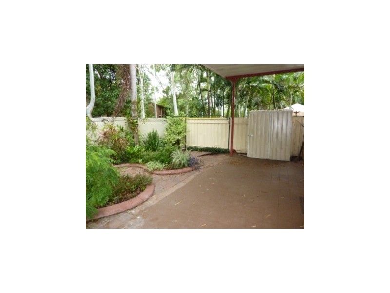 1/2 Merriak Court, Gray NT 0830