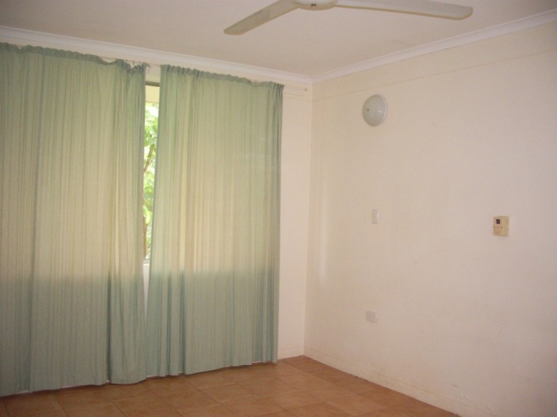1 Strawbridge Crescent, Moulden NT 0830