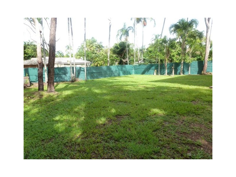 65 Priest Circuit, Gray NT 0830