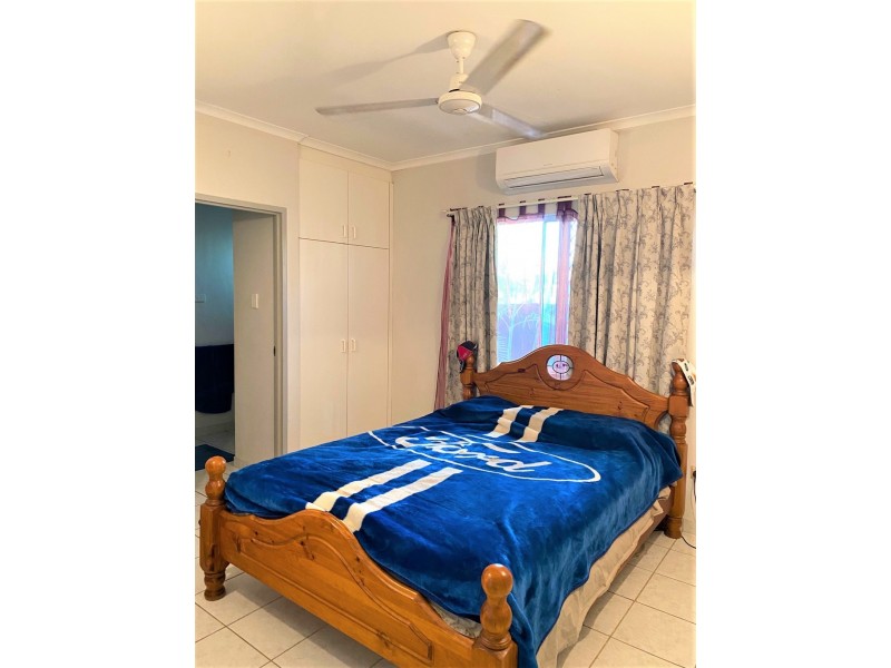 24 Hannibal Crescent, Gray NT 0830