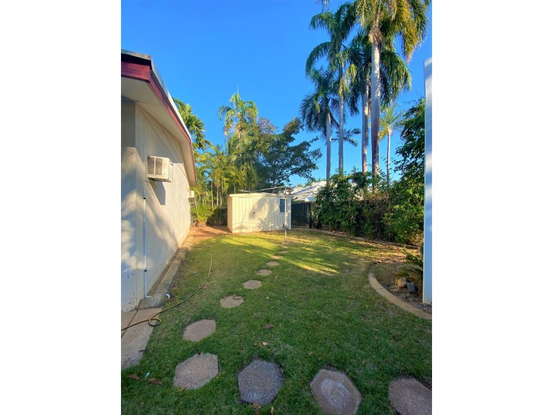 24 Hannibal Crescent, Gray NT 0830