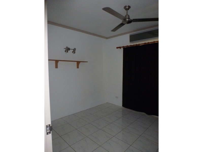 6 Tiverton Court, Moulden NT 0830