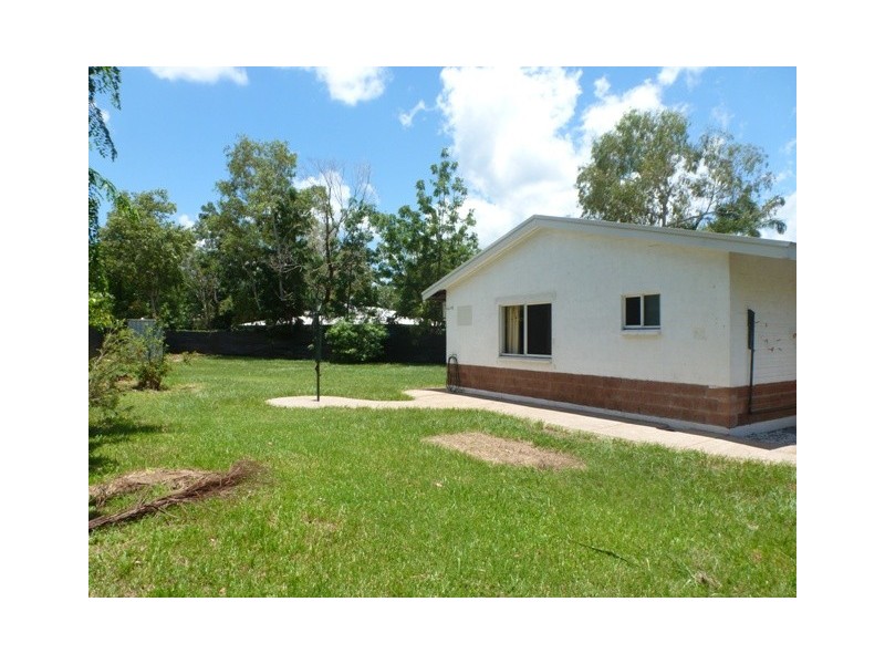 6 Tiverton Court, Moulden NT 0830
