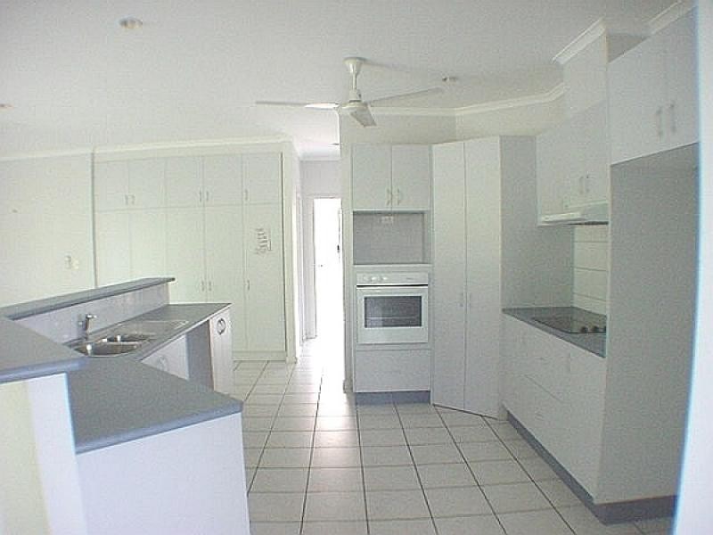 - Bismarkia Court, Durack NT 0830