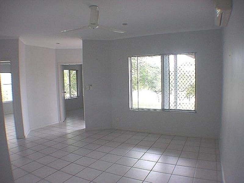 - Bismarkia Court, Durack NT 0830