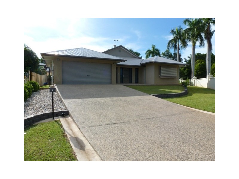 2  Rosebery Drive, Rosebery NT 0832