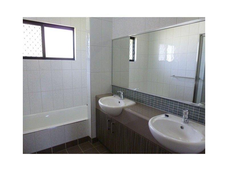 2  Rosebery Drive, Rosebery NT 0832