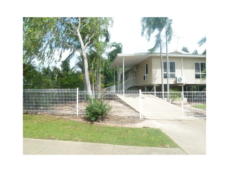 5  Rafflles Road, Gray NT 0830