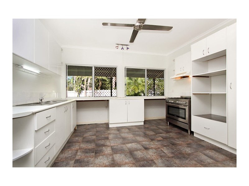 18 Troughton Court, Woodroffe NT 0830