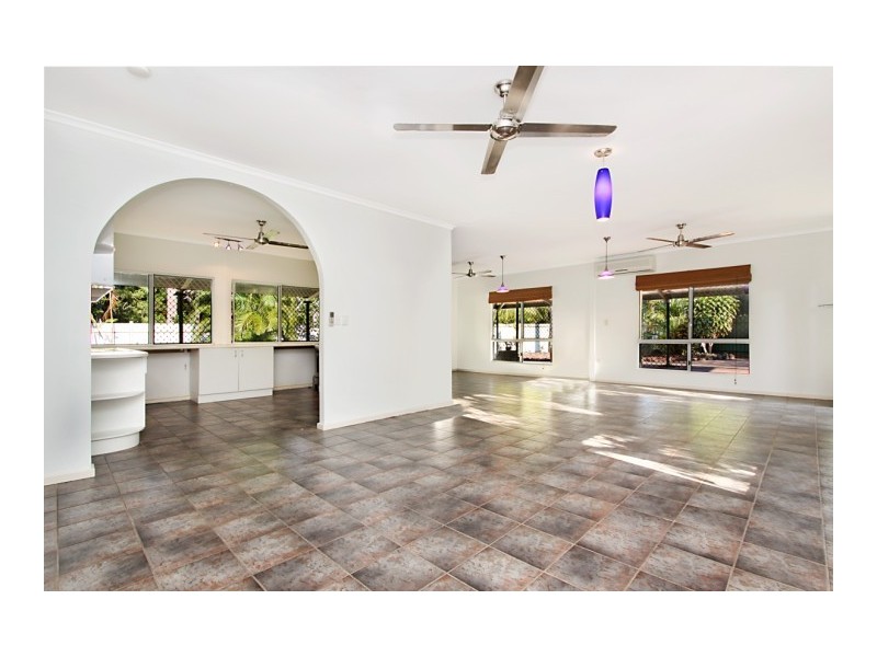 18 Troughton Court, Woodroffe NT 0830