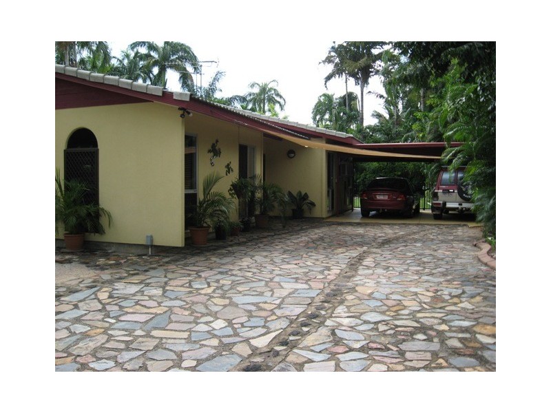 27 Kafcaloudes Street, Moulden NT 0830