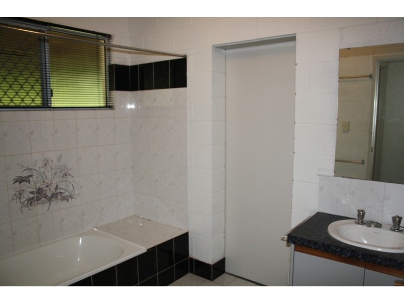 8 Castor Court, Woodroffe NT 0830