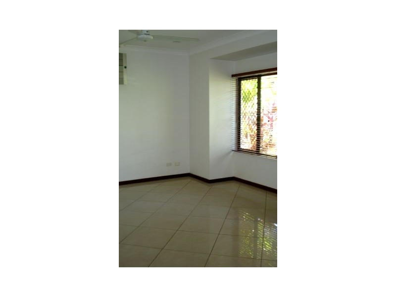 8 DeCourcy Place, Durack NT 0830