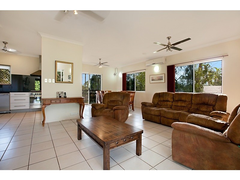 37 Sibbald Crescent, Woodroffe NT 0830