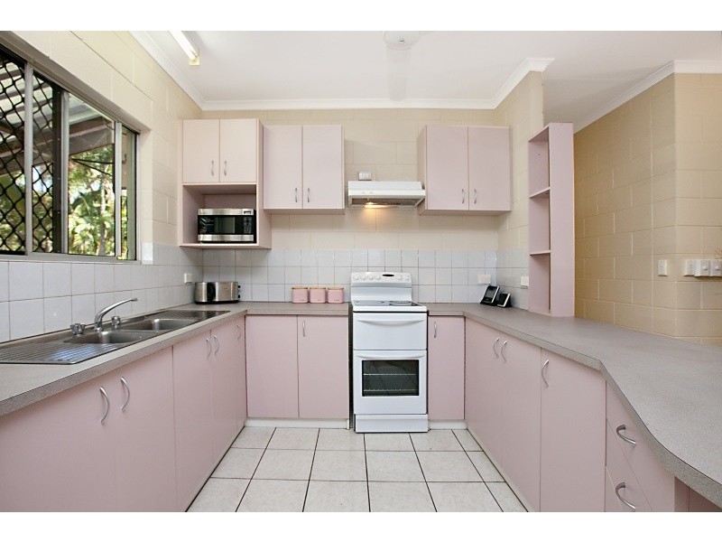 18 Bagshaw Crescent, Gray NT 0830