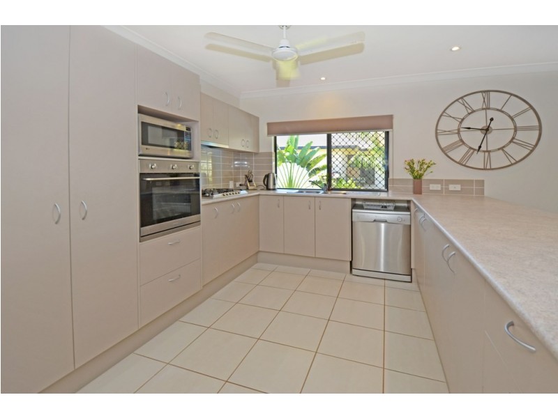 8 Deane Crescent, Rosebery NT 0832
