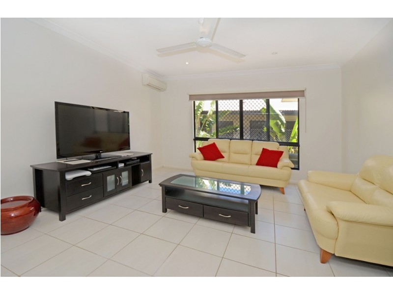 8 Deane Crescent, Rosebery NT 0832