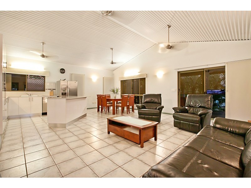 6 Excelsa Court, Rosebery NT 0832