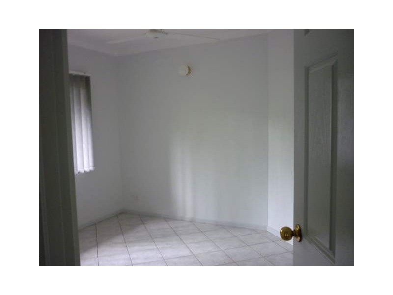 4A Hannibal Crescent, Gray NT 0830