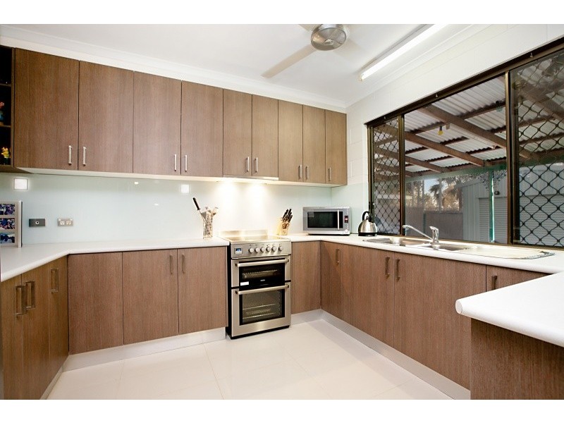 12 Crawford Court, Moulden NT 0830