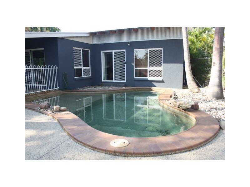 11 Crawford Court, Moulden NT 0830