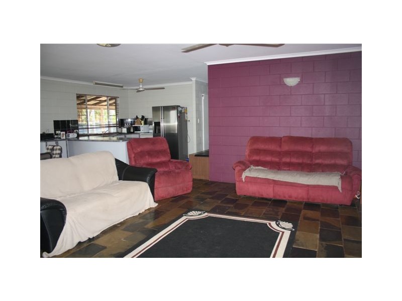 11 Crawford Court, Moulden NT 0830