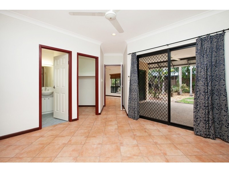 18 Hale Court, Gunn NT 0832