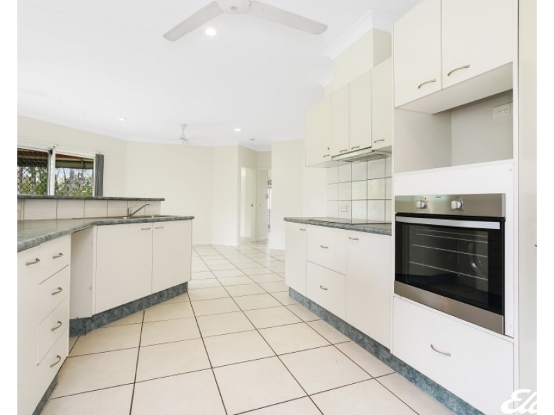 11 Kooyonga Parade, Durack NT 0830