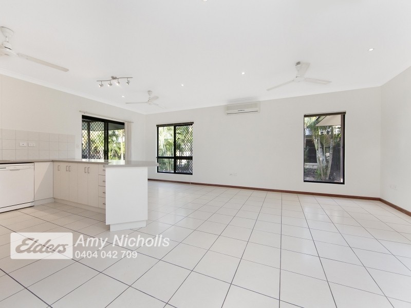 19 Richards Crescent, Rosebery NT 0832
