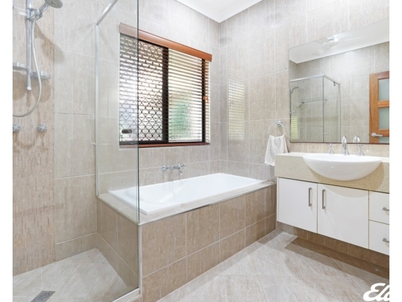 10 Seagar Court, Gray NT 0830